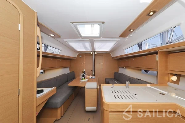 Dufour 382 GL - Yacht Charter Sailica
