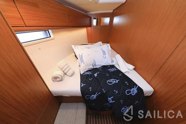 Bavaria 46 Cruiser - Yacht Charter Sailica