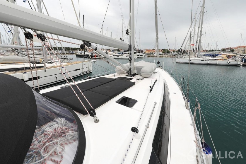 Bavaria 46 Cruiser - Yacht Charter Sailica