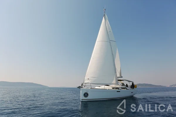 Sun Odyssey 389 - Yacht Charter Sailica
