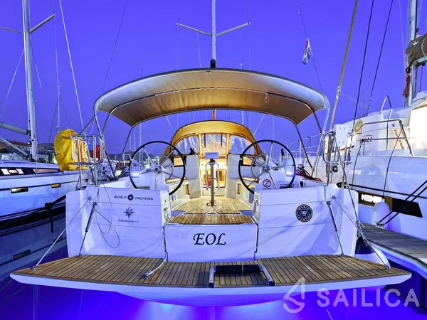 Sun Odyssey 389 - Yacht Charter Sailica