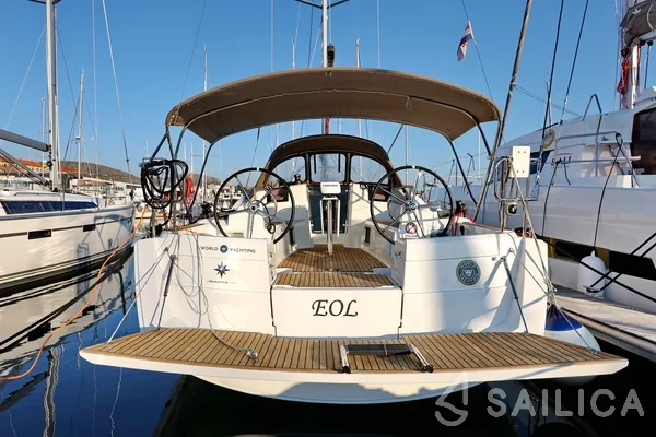 Sun Odyssey 389 - Yacht Charter Sailica