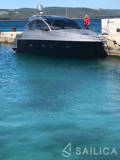 Mirakul 40 - Yacht Charter Sailica
