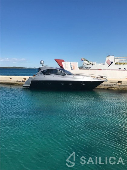 Mirakul 40 - Yacht Charter Sailica