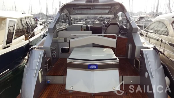 Mirakul 40 - Yacht Charter Sailica