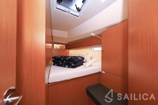 Bavaria 46 Cruiser - Yacht Charter Sailica