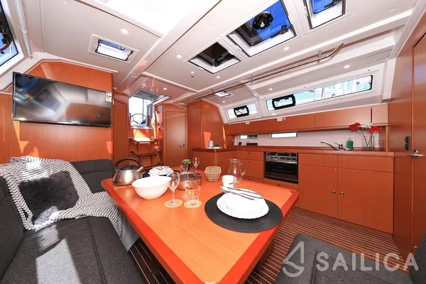 Bavaria 46 Cruiser - Yacht Charter Sailica