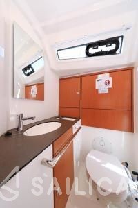 Bavaria 46 Cruiser - Yacht Charter Sailica