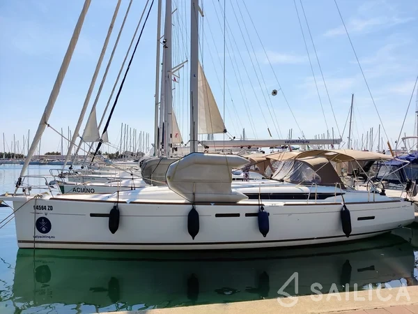 Sun Odyssey 449 - Yacht Charter Sailica
