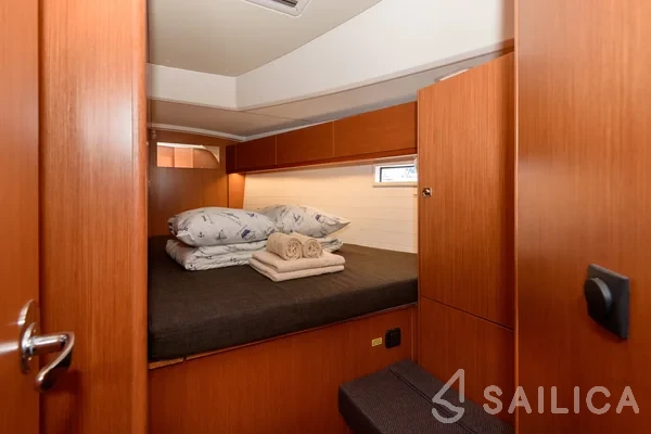 Bavaria 46 Cruiser - Yacht Charter Sailica