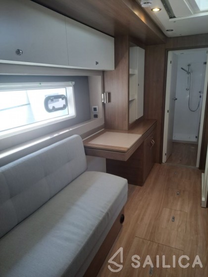 Bali 4.2 - Yacht Charter Sailica