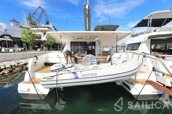 Lucia 40 - Yacht Charter Sailica