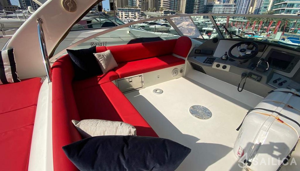 Cruiser Fly 47ft - Yacht Charter Sailica