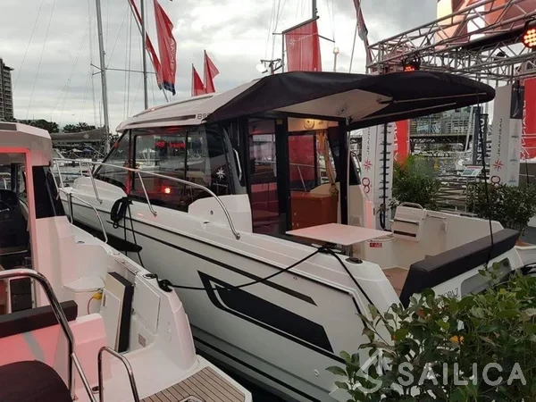 Merry Fisher 895 - Yacht Charter Sailica