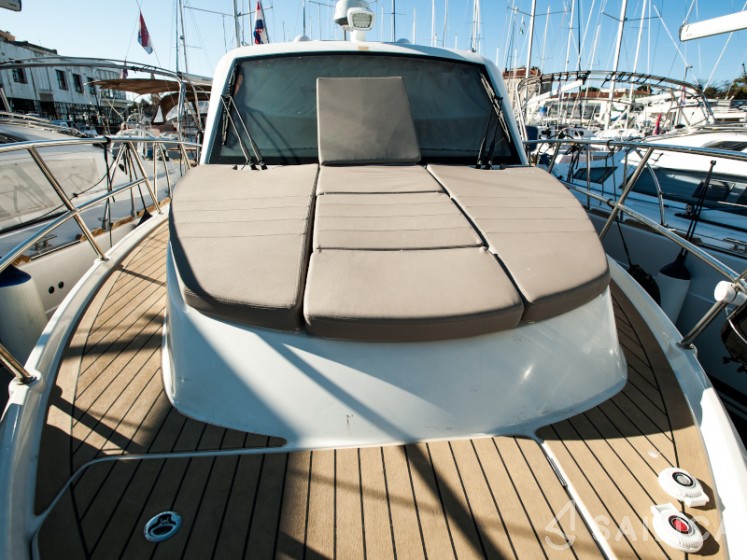 Quicksilver 855 Weekend - Yacht Charter Sailica