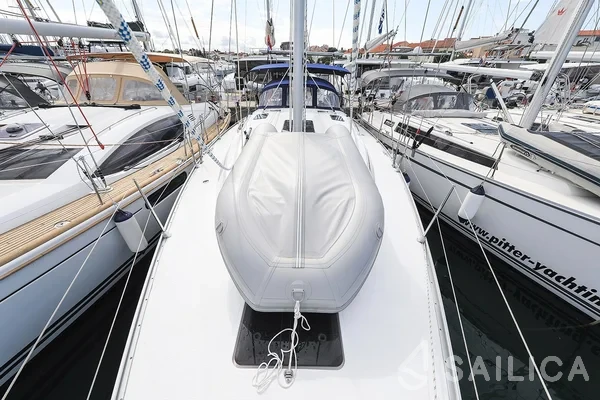 Bavaria 41 Cruiser - Yacht Charter Sailica