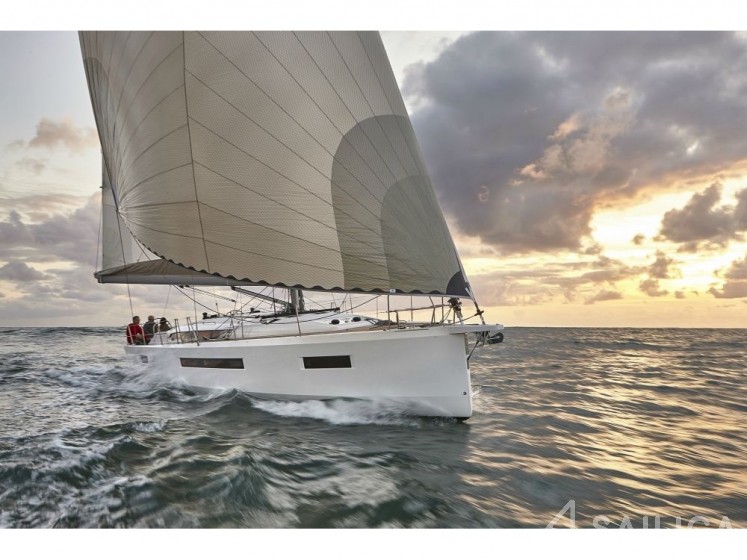 Sun Odyssey 490 - Yacht Charter Sailica