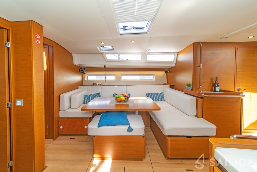 Sun Odyssey 490 - Yacht Charter Sailica