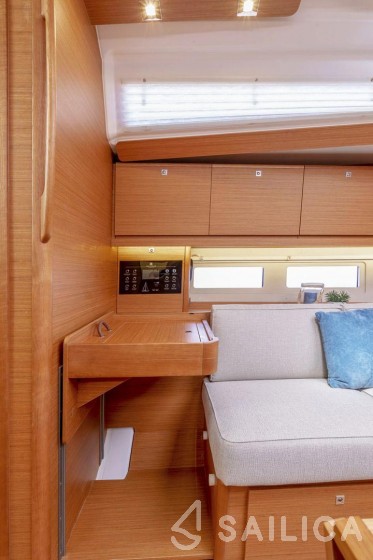 Dufour 390 - Yacht Charter Sailica