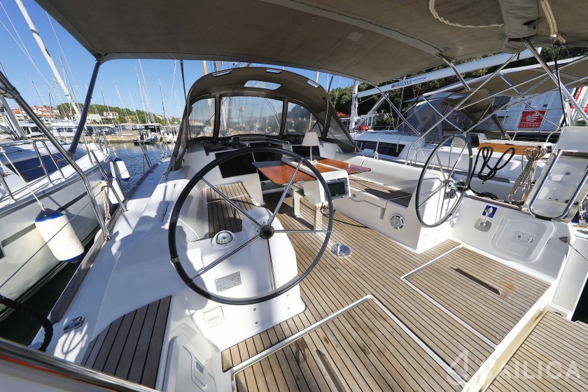Dufour 382 Grand Large - Yacht Charter Sailica