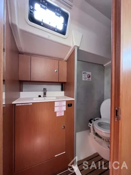 Bavaria C38 - Yacht Charter Sailica