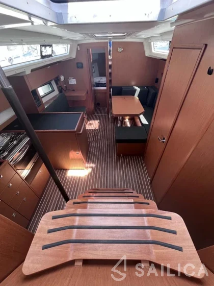 Bavaria C38 - Yacht Charter Sailica