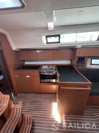 Bavaria C38 - Yacht Charter Sailica
