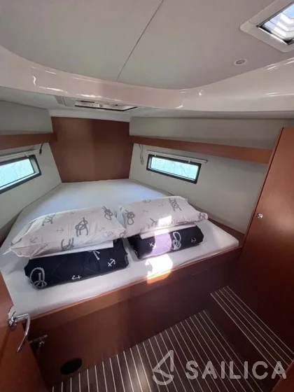 Bavaria C38 - Yacht Charter Sailica