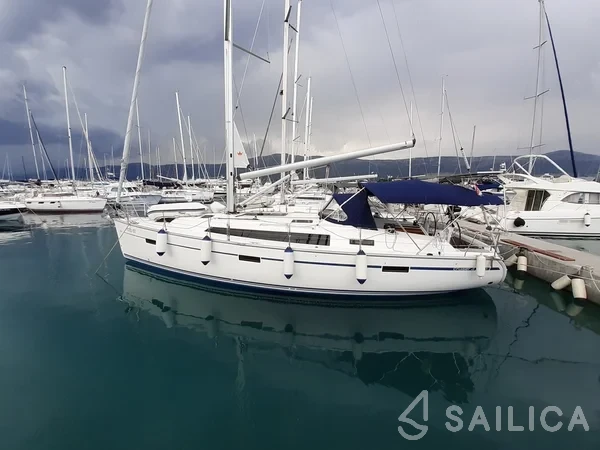 Bavaria 41 Cruiser - Yacht Charter Sailica