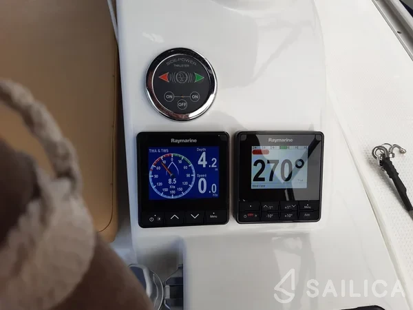 Bavaria 41 Cruiser - Yacht Charter Sailica
