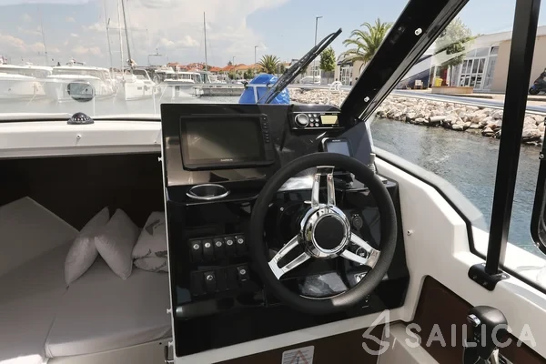 Merry Fisher 795 - Yacht Charter Sailica