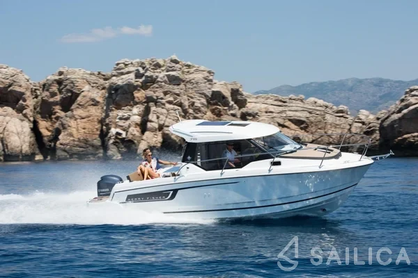 Merry Fisher 795 - Yacht Charter Sailica