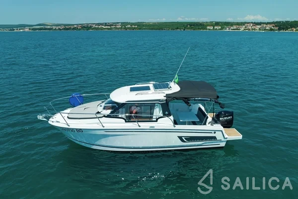 Merry Fisher 795 - Yacht Charter Sailica