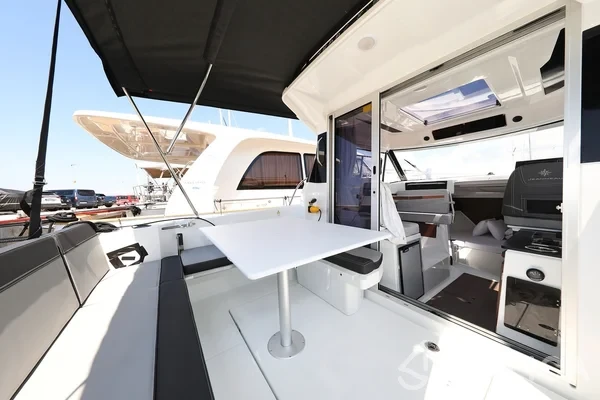 Merry Fisher 795 - Yacht Charter Sailica