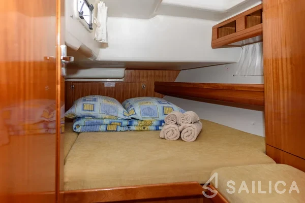 Bavaria 46 Cruiser - Yacht Charter Sailica