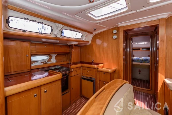 Bavaria 46 Cruiser - Yacht Charter Sailica