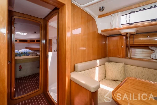 Bavaria 46 Cruiser - Yacht Charter Sailica