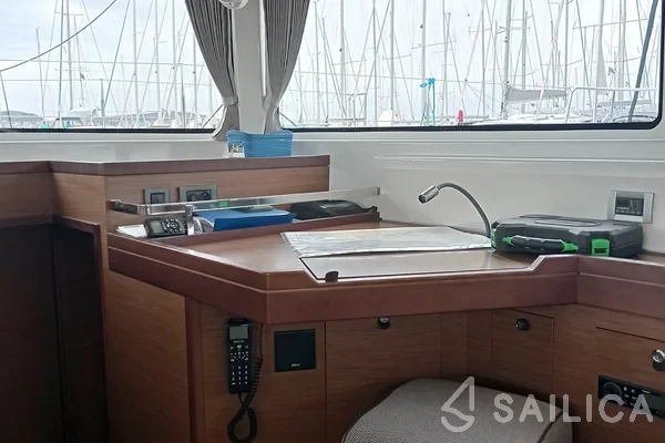 Lagoon 46  - Yacht Charter Sailica