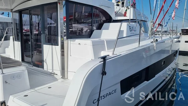 Bali Catspace - Yacht Charter Sailica