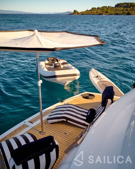 Sunseeker Predator 72 - Yacht Charter Sailica
