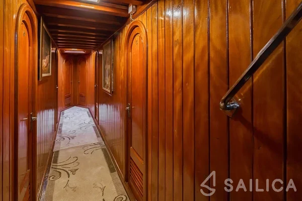 Gulet - Yacht Charter Sailica