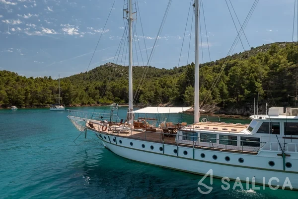 Gulet - Yacht Charter Sailica