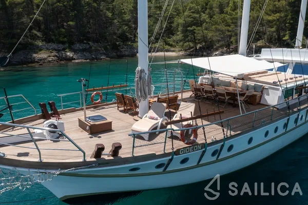 Gulet - Yacht Charter Sailica