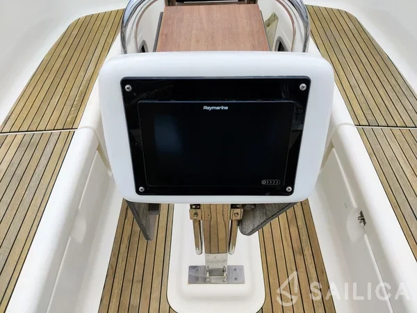 Bavaria 47 Cruiser - Yacht Charter Sailica