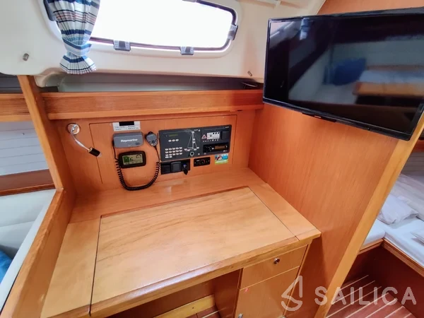 Bavaria 47 Cruiser - Yacht Charter Sailica