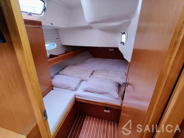 Bavaria 47 Cruiser - Yacht Charter Sailica
