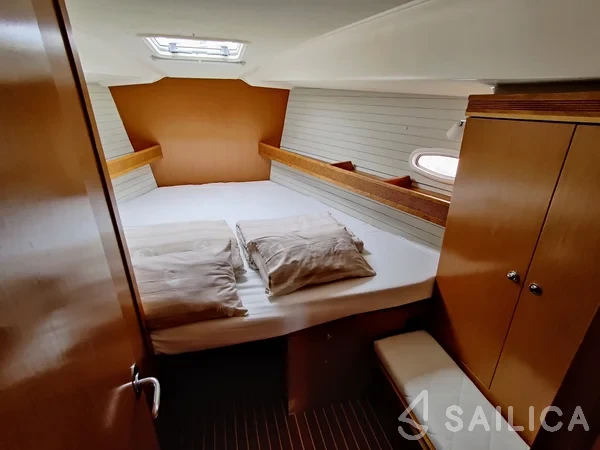 Bavaria 47 Cruiser - Yacht Charter Sailica