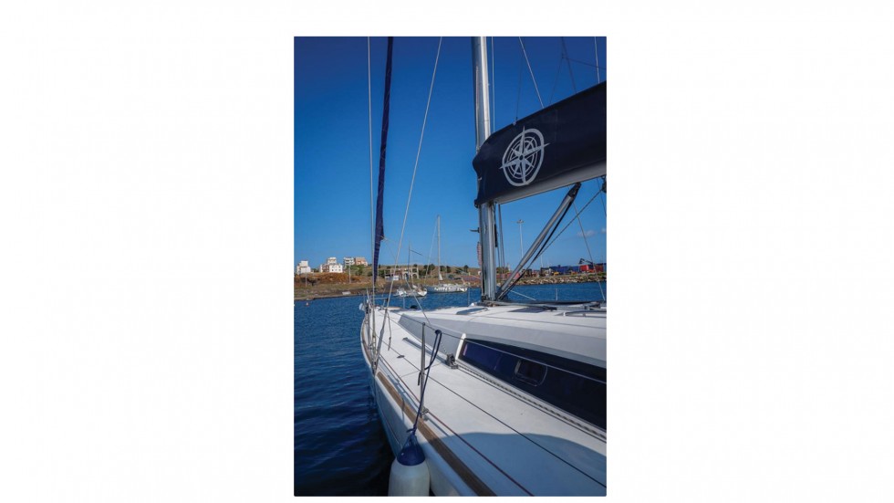 Oceanis 50 - Yacht Charter Sailica
