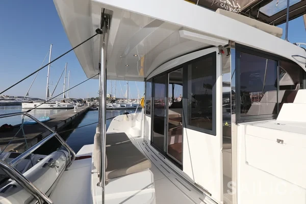 Bali Catspace - Yacht Charter Sailica