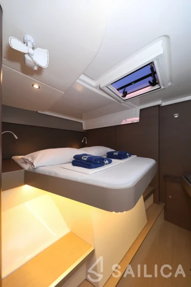 Bali Catspace - Yacht Charter Sailica
